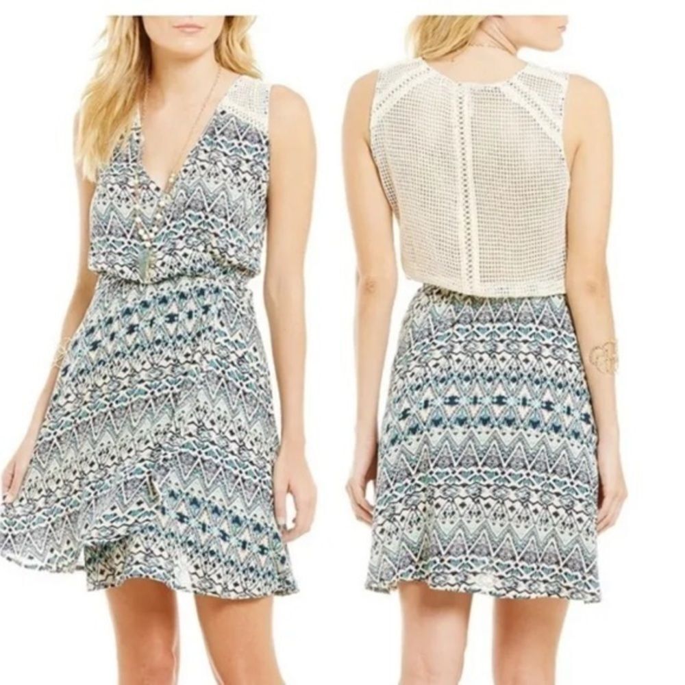 Miss Me Crochet Back Teal Aztec Print Dress size large NWT
